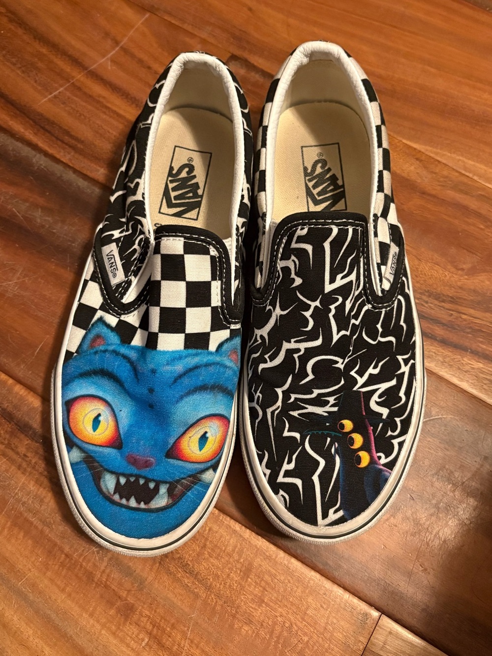 Vans x KPop Demon Hunters Slip On Shoes Cat Graphic Checkerboard Youth 5